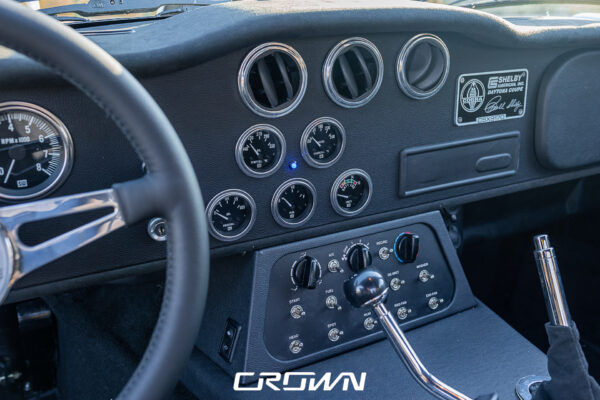 Wheel and brake detail on a Shelby Daytona Coupe, chassis CSX9170, blue with white stripes