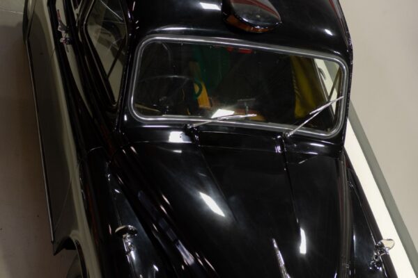 Front three-quarter view of the 1967 Austin FX4 London Taxi Cab showing its distinctive upright grille and cab shape